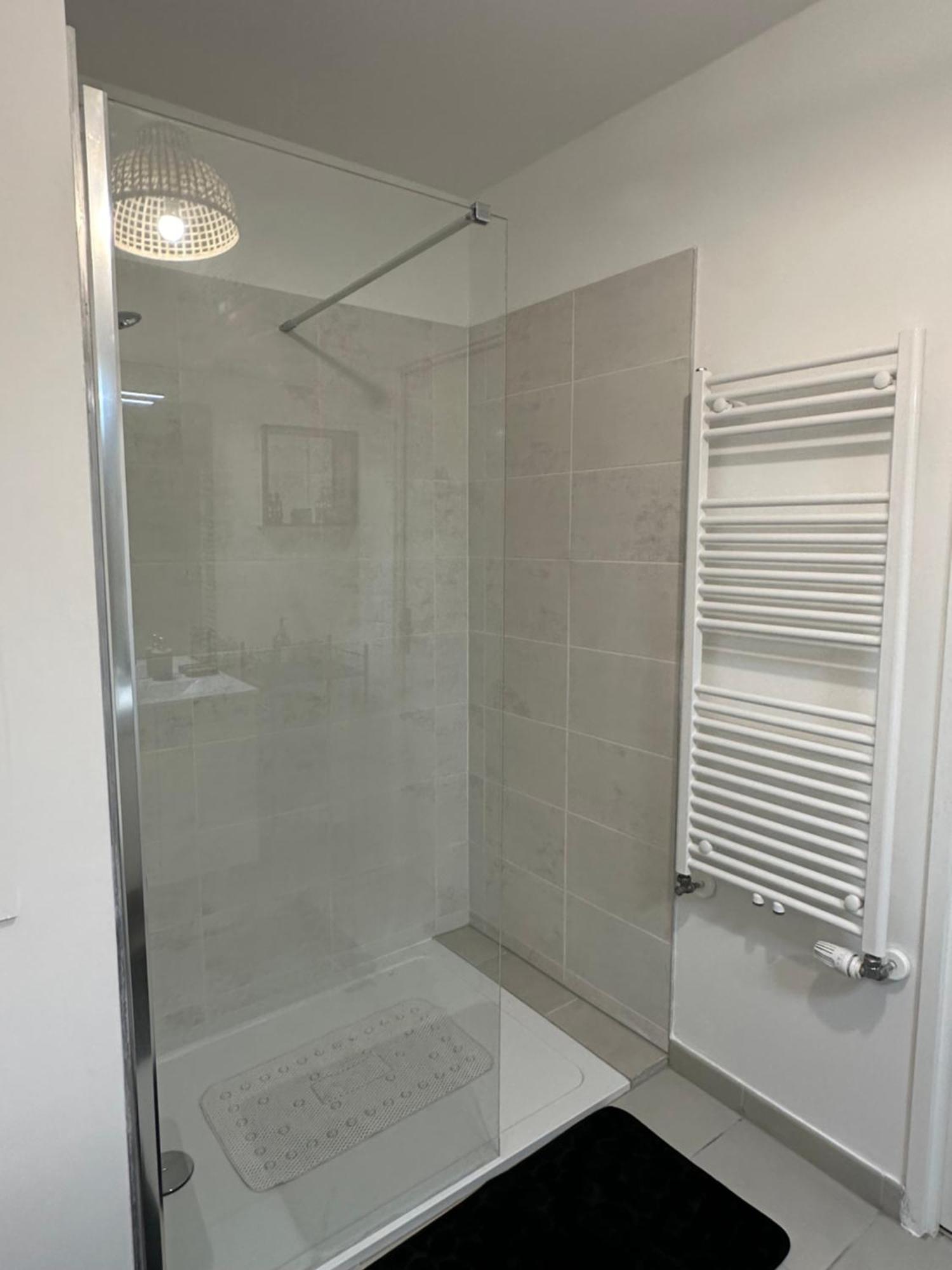 Appartement Entre Paris Et Disney Noisy-le-Grand Extérieur photo